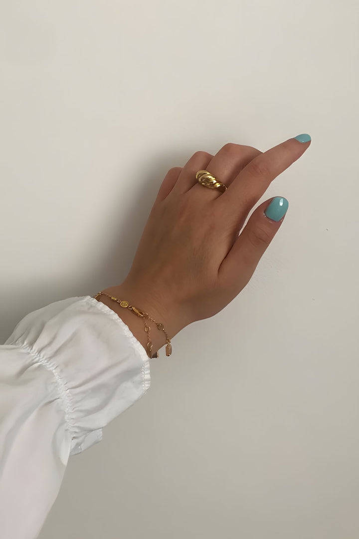 Croissant Ring