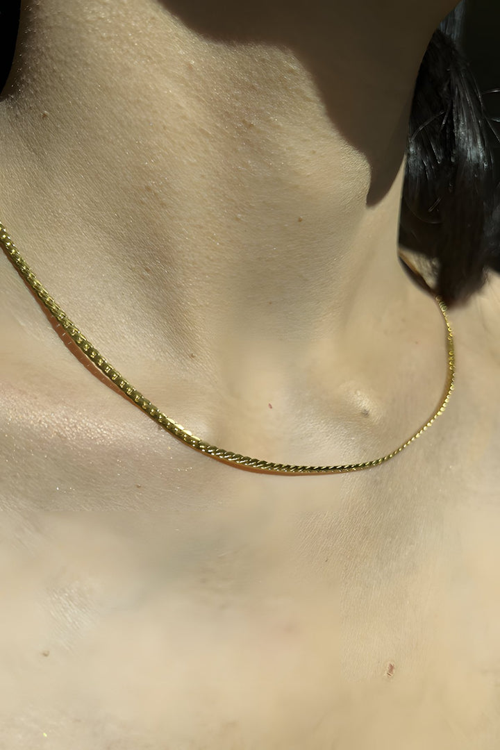 Deja Skinny Chain Gold