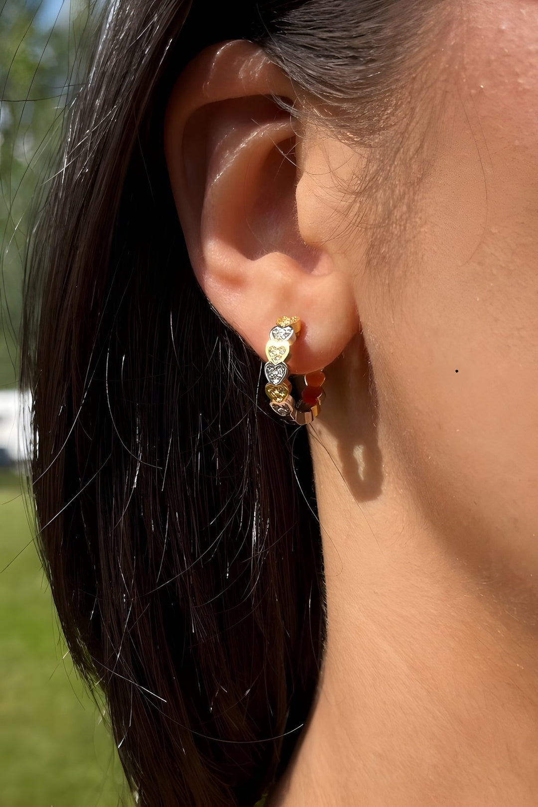 Veda Hoops