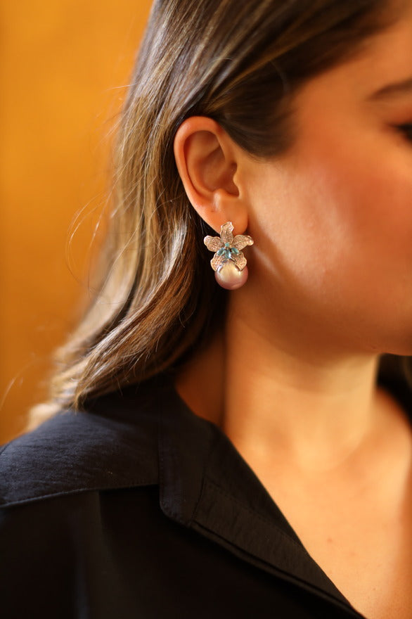 Carrie Earrings