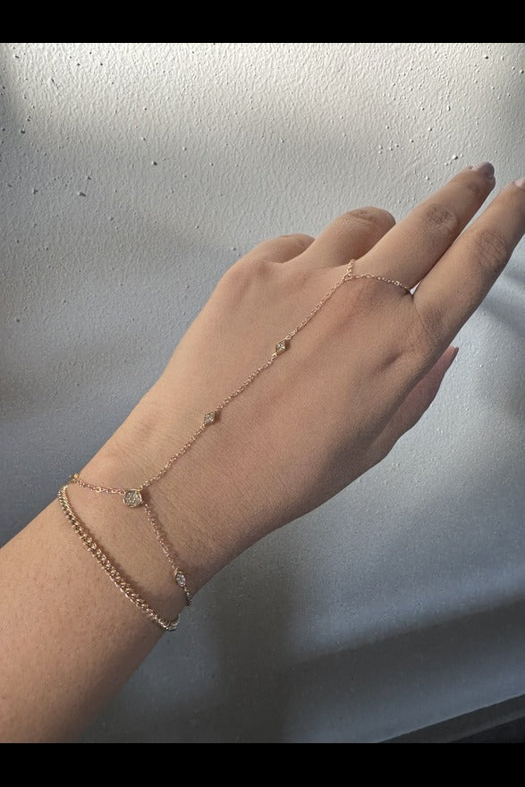 Julia Hand Chain