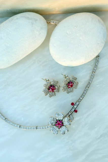 Gabrielle Set