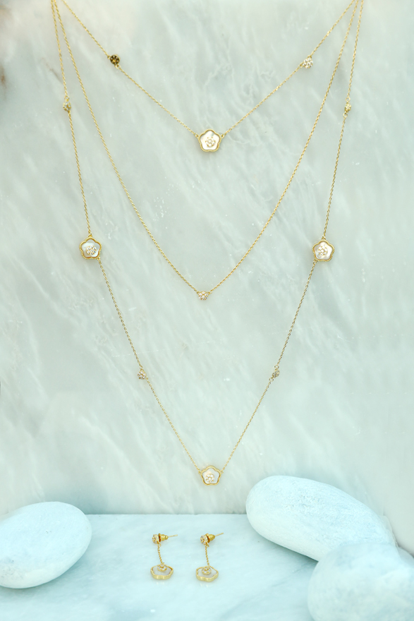 Lucia Set